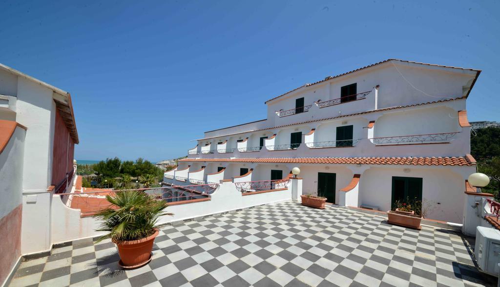 Hotel D'Amato Peschici Extérieur photo